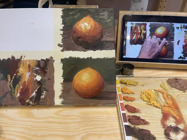 تطبيقات رسم أمام درس على الشاشة
